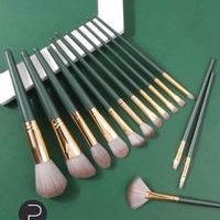 Set de brochas de maquillaje image