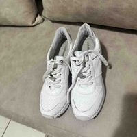 Tenis blancas seminuevas altas 39-40 image