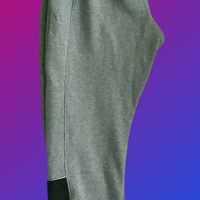 Pantalón deportivo gris image