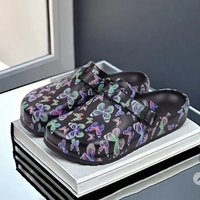 Sandalias estampadas de mariposas image
