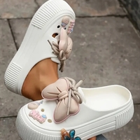 Sandalias con plataforma y lazo image