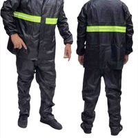 Traje impermeable reflectante image