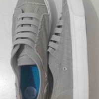 Tenis de mujer image