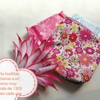 Porta toallitas sanitarias floral image