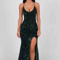 Vestido de noche con lentejuelas image