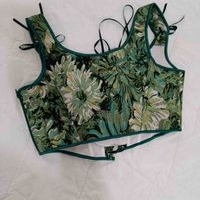 Top de brocado floral image