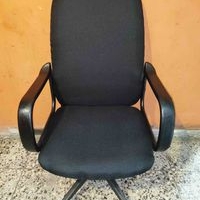 Silla de oficina ergonómica image