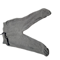 Pantalones de bebé a rayas image