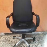 Silla de oficina giratoria image