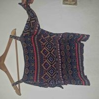 Blusa de tirantes con estampado étnico image