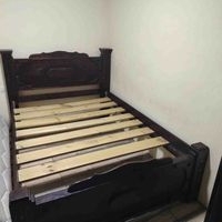 Cama de madera Queen image