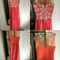 Vestido largo con encaje floral image