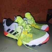 Tenis Adidas deportivos image