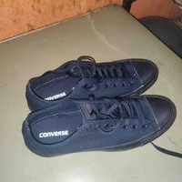 Tenis Converse negros image