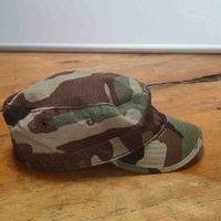 Gorra militar camuflada image